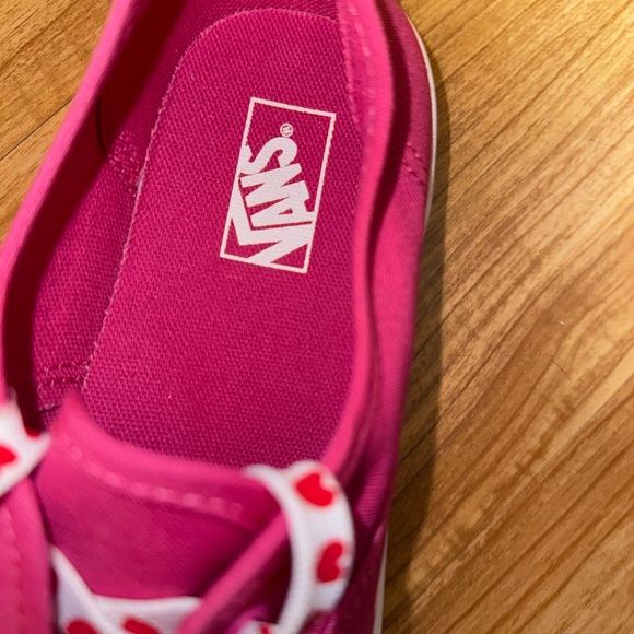 Vans Authentic Pink Sneakers with Heart Foxing & Laces - Juniors 6 (Women's 7.5) - Picture 10 of 14